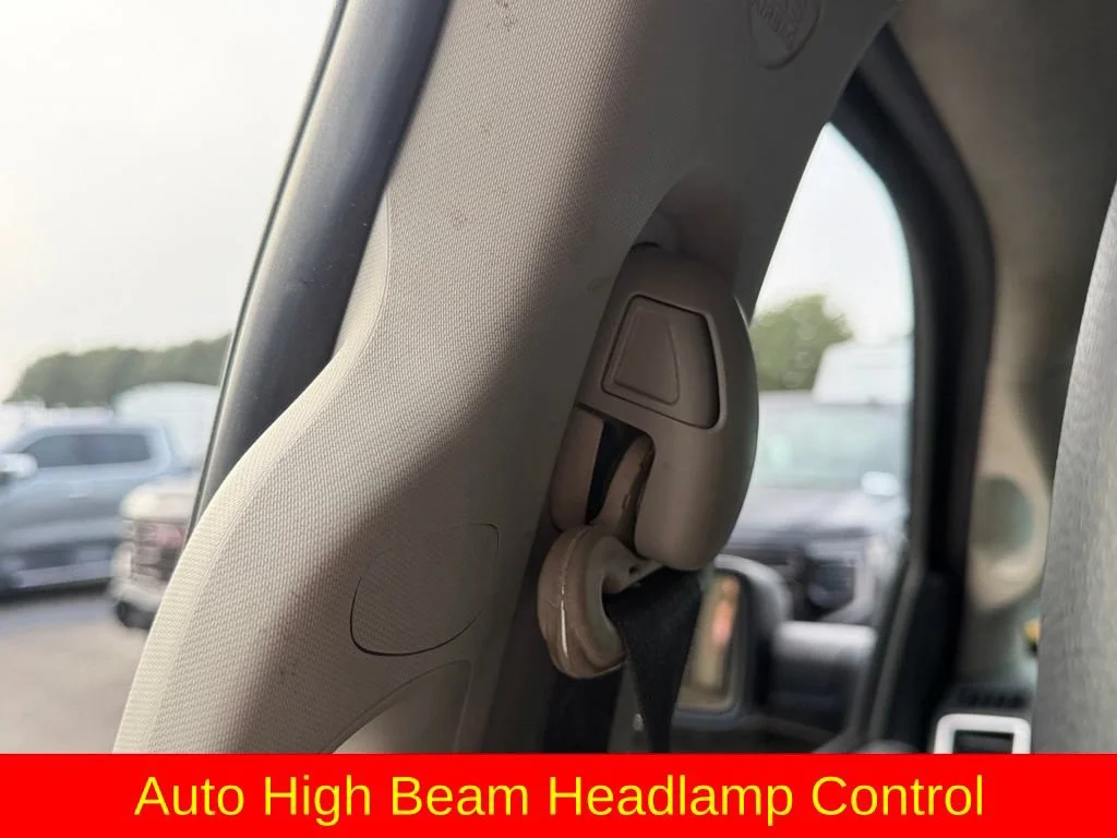 Used 2015 Blue Ram Sport image 22