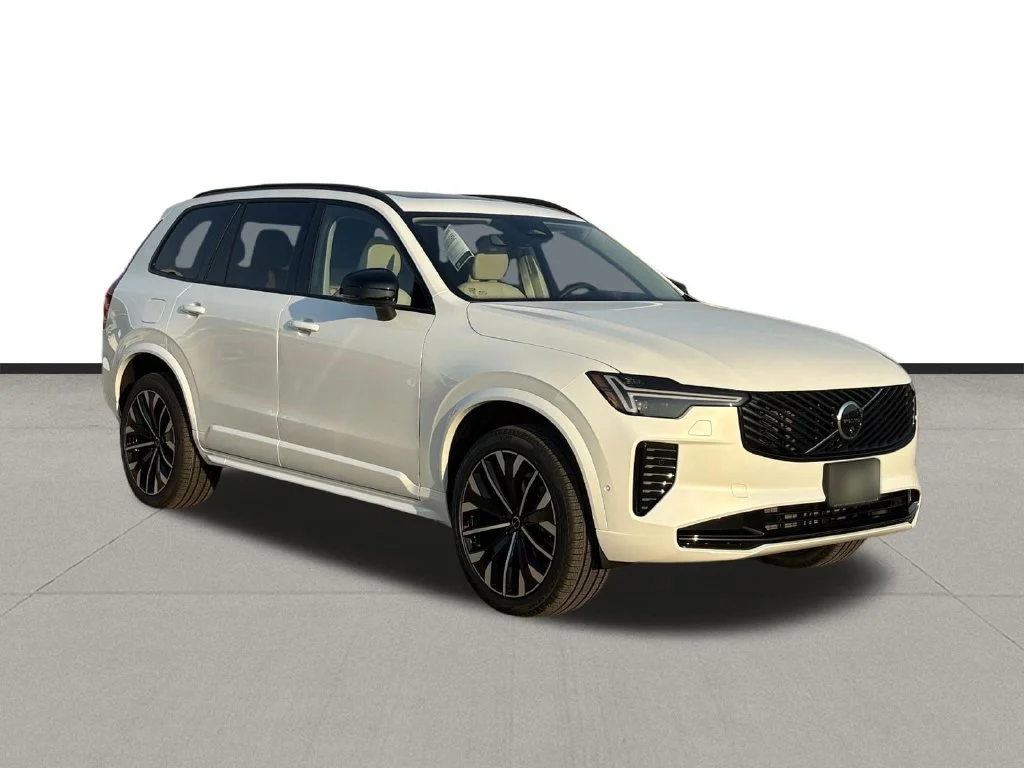 New 2026 Crystal White Volvo Ultra image 32