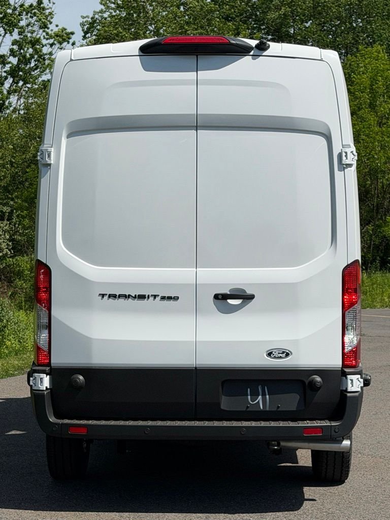 New 2026 Oxford White Ford Cargo Van image 24