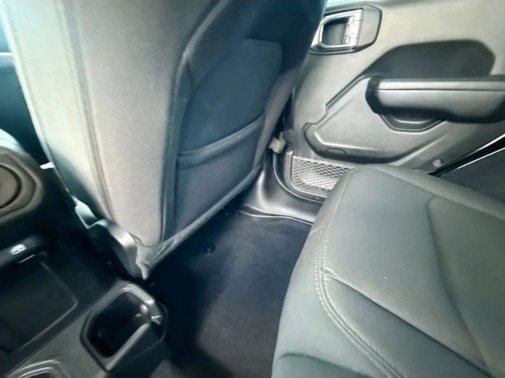 Used 2021 Black Jeep Unlimited Sport Altitude image 27