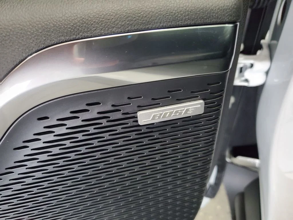 2026 GMC Acadia Elevation - Photo 9