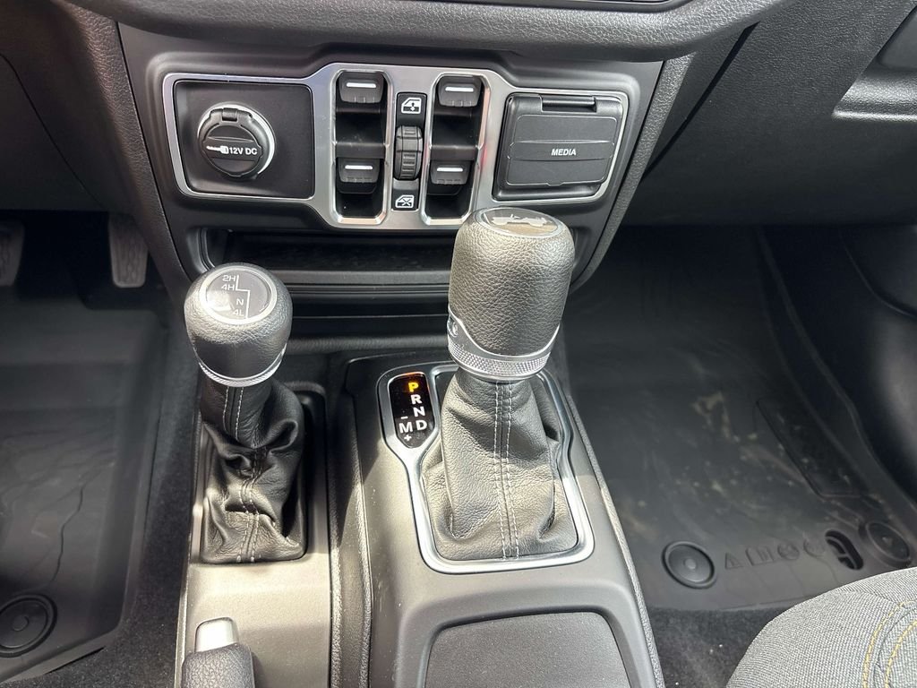 Used 2026 Gray Jeep Sport S image 27