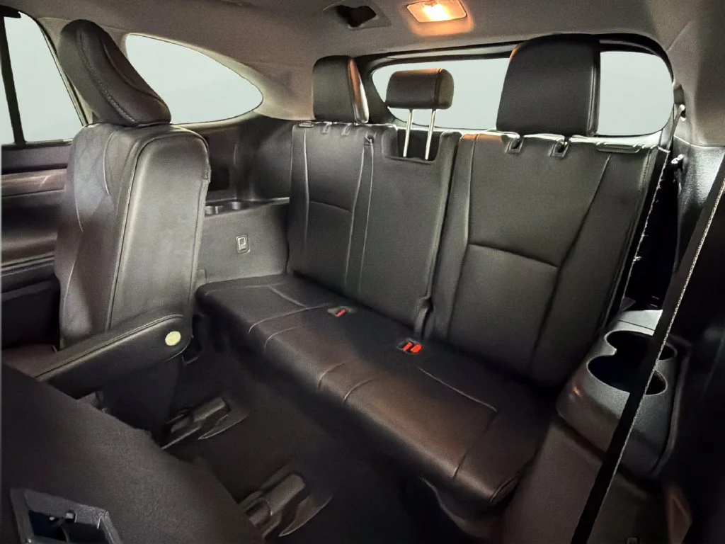 Used 2023 Black Toyota Platinum image 32