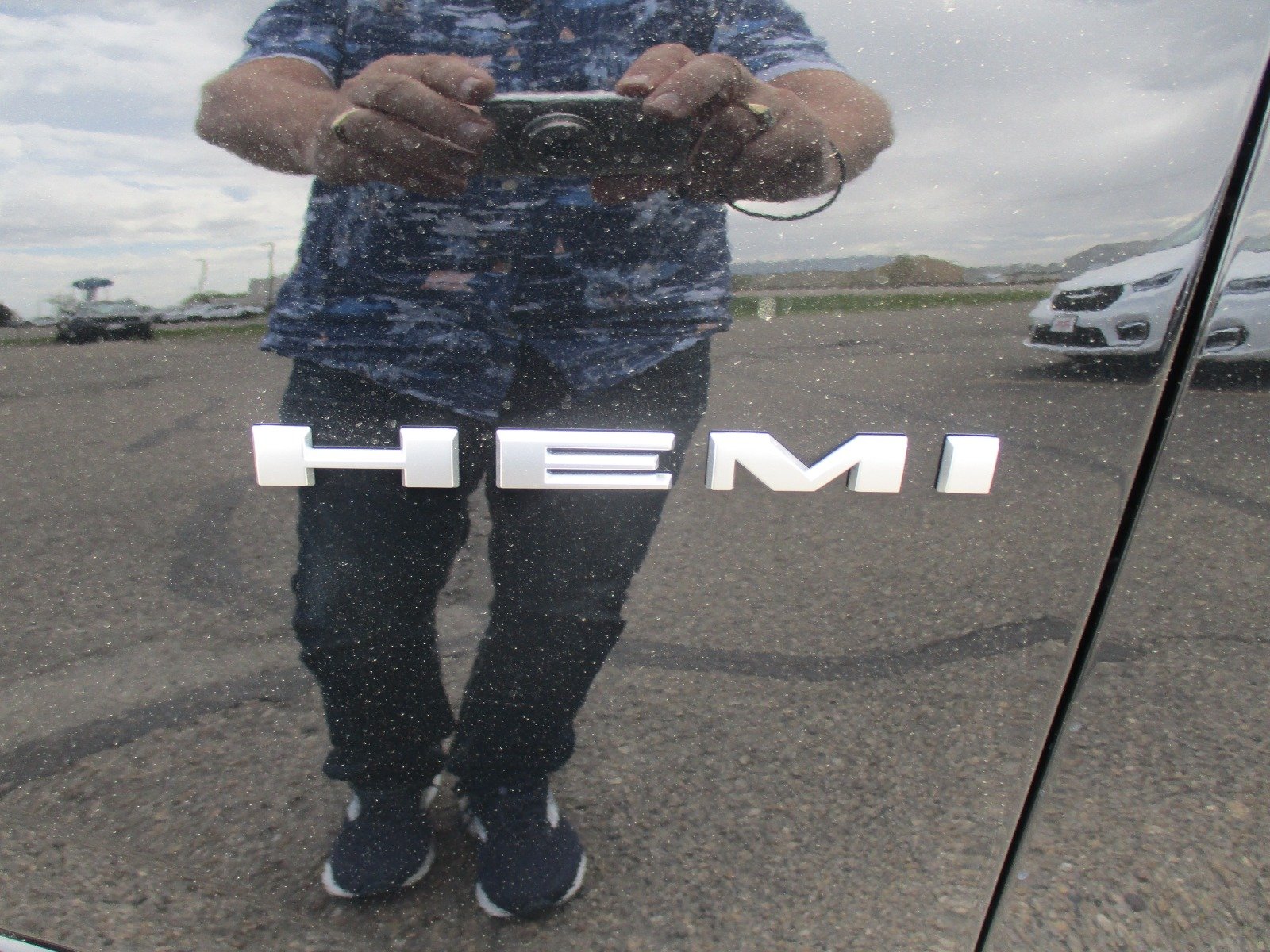New 2026 Diamond Black Clear-Coat Exterior Paint Dodge Gt Hemi image 12