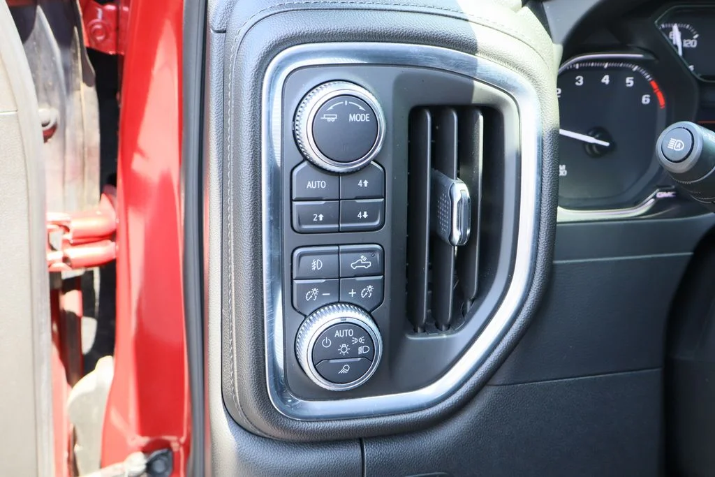 Used 2020 Red GMC SLT image 13