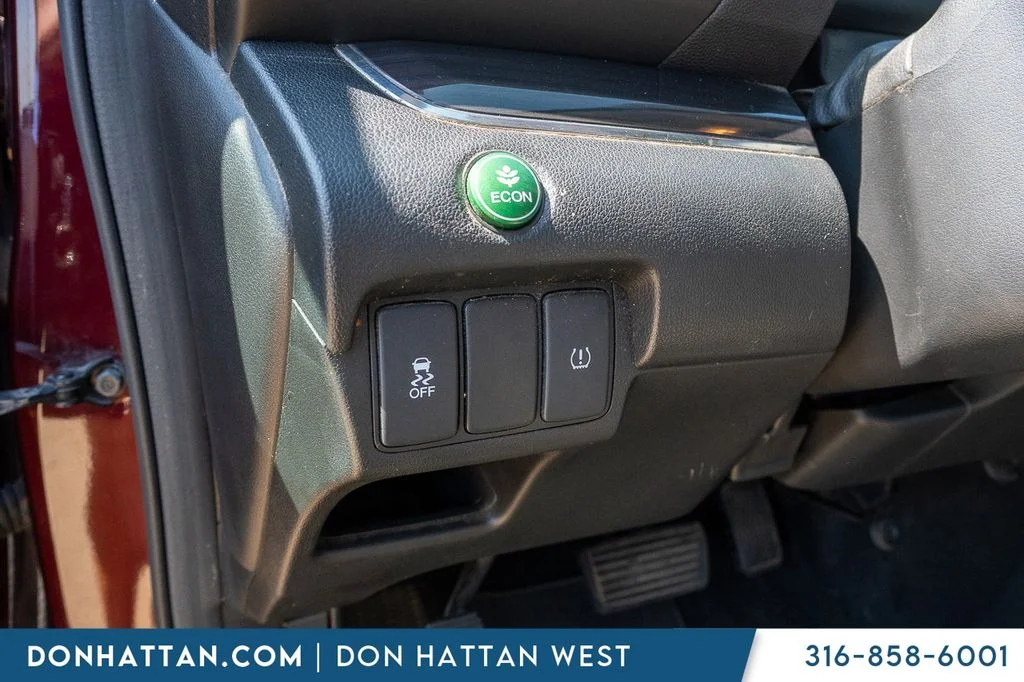 Used 2015  Honda EX-L image 18