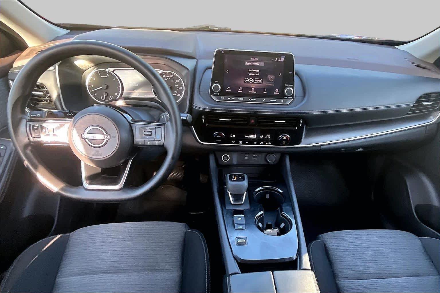 Used 2022 Super Black Nissan SV image 15
