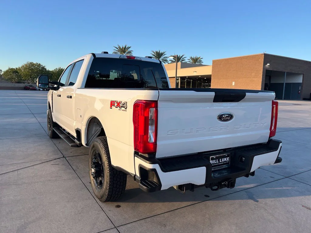 Used 2026 White Ford XL image 9