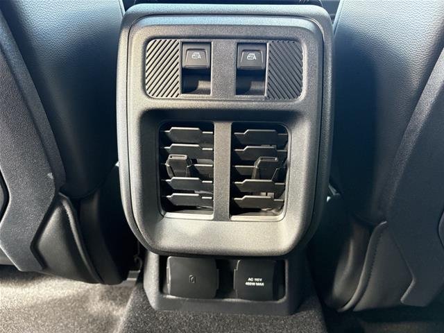 New 2026 Oxford White Ford Badlands® image 31