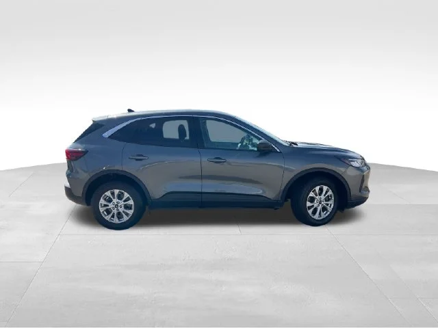 Used 2023 Gray Ford Active image 11