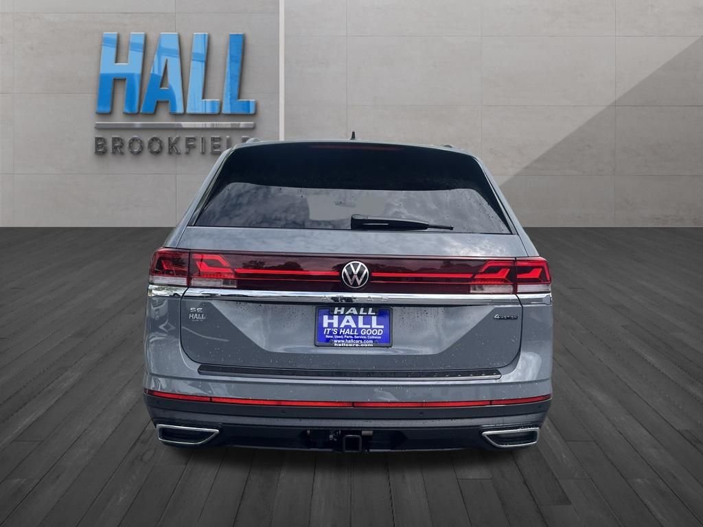 New 2026 Gray Volkswagen 2.0T SE w/Technology image 4