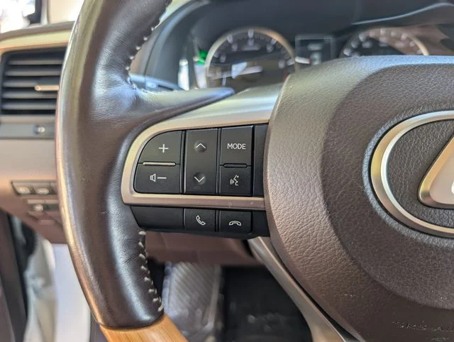 Used 2019 White Pearl Lexus 350L image 14
