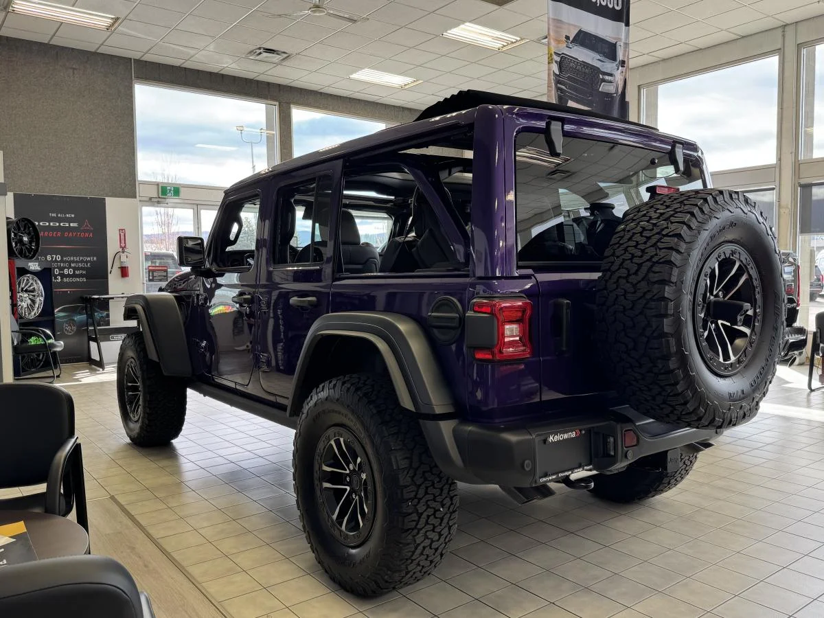 New 2026 reign (pht) Jeep Moab 392 4 Door 4x4 image 6