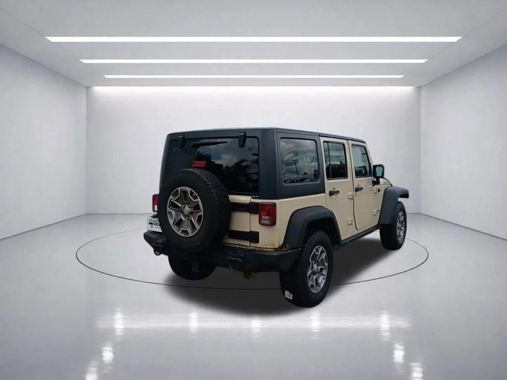 Used 2011 Sahara Tan Clearcoat Jeep Unlimited Rubicon image 17