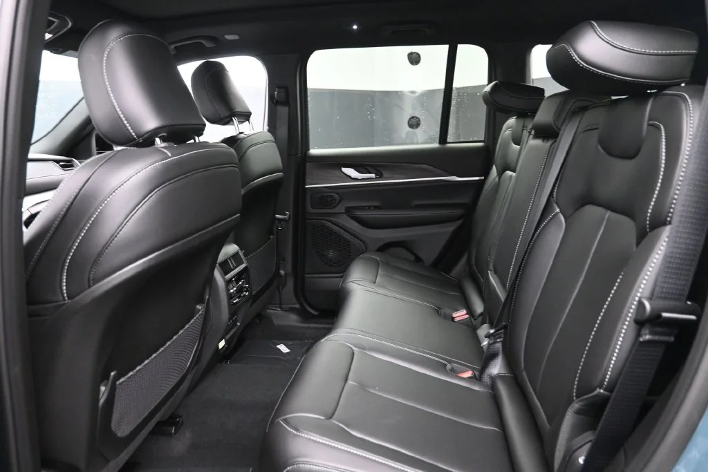 New 2027 Blue Jeep Limited image 12