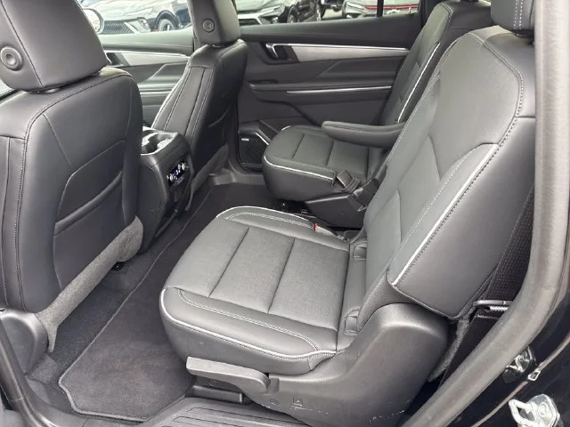 Used 2025 Ebony Twilight Metallic Buick Preferred image 30