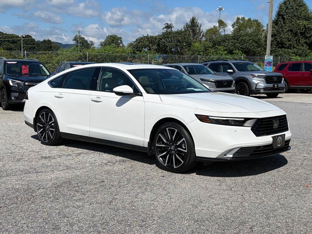 2025 Honda Accord Hybrid Touring - Photo 24