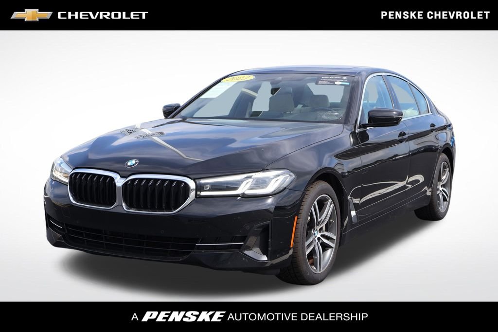 Used 2023 Black BMW i image 1