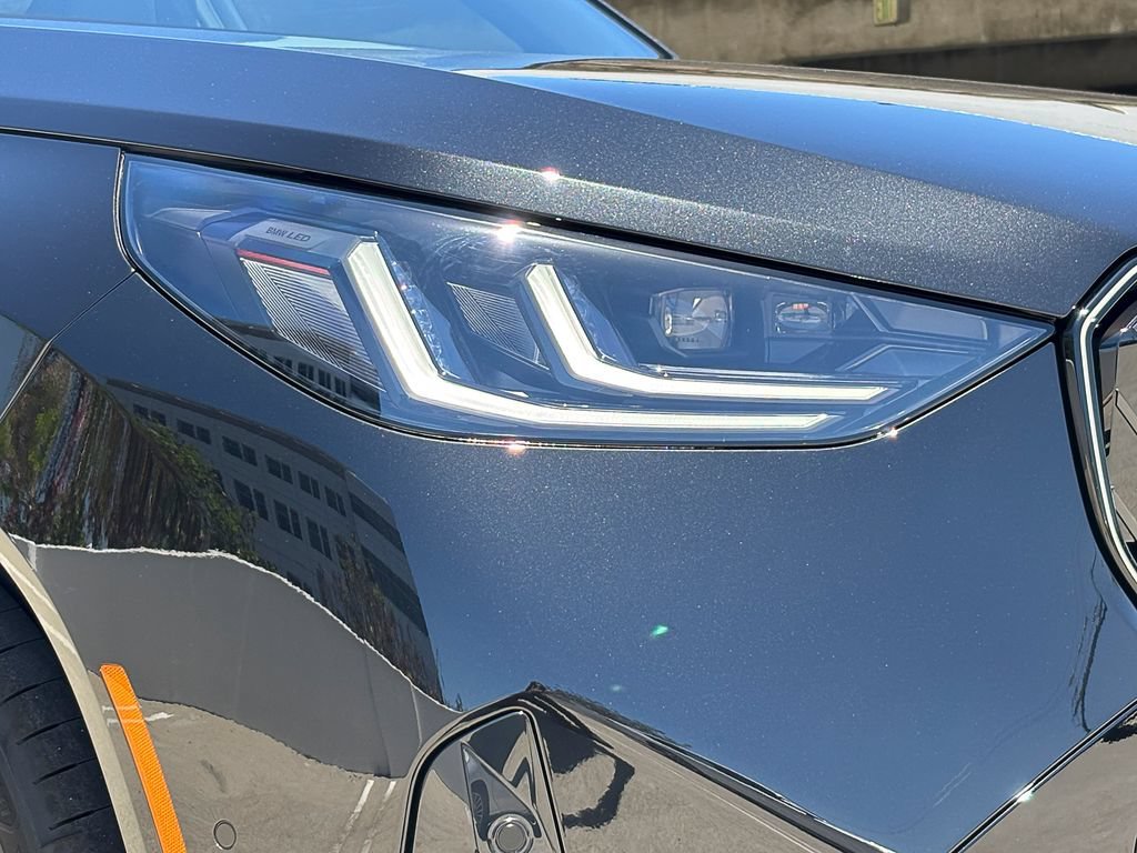 New 2026 Black Sapphire Metallic BMW 30 xDrive image 7