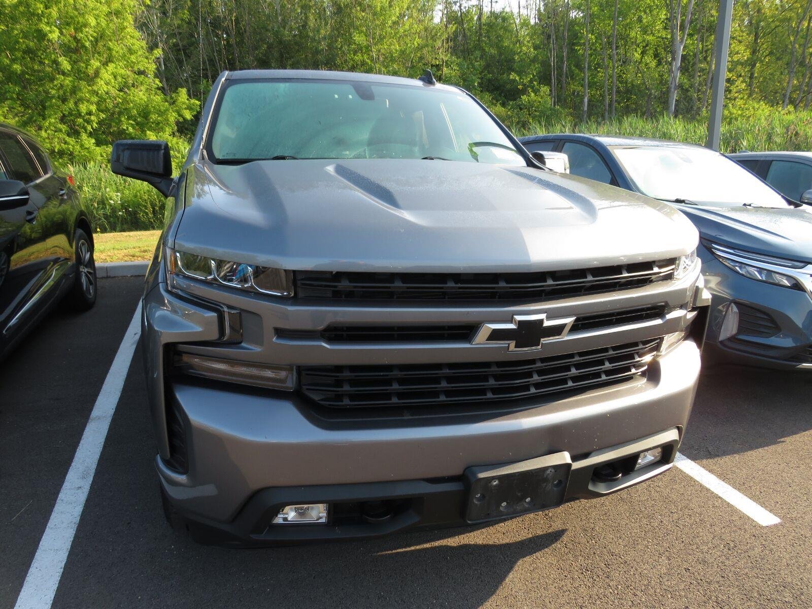 Used 2021 Satin Steel Metallic Chevrolet RST image 4