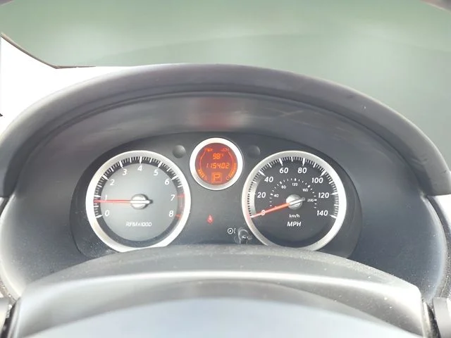 Used 2010 Silver Nissan 2.0 SR image 19
