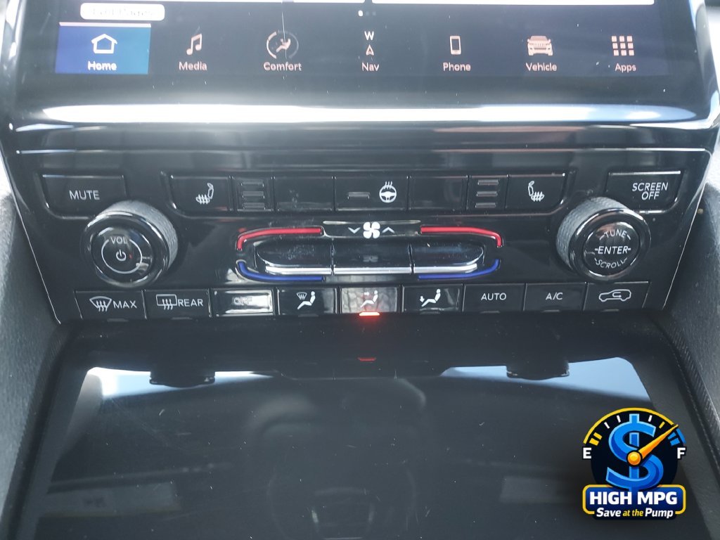 Used 2024 White Jeep 4xe image 21