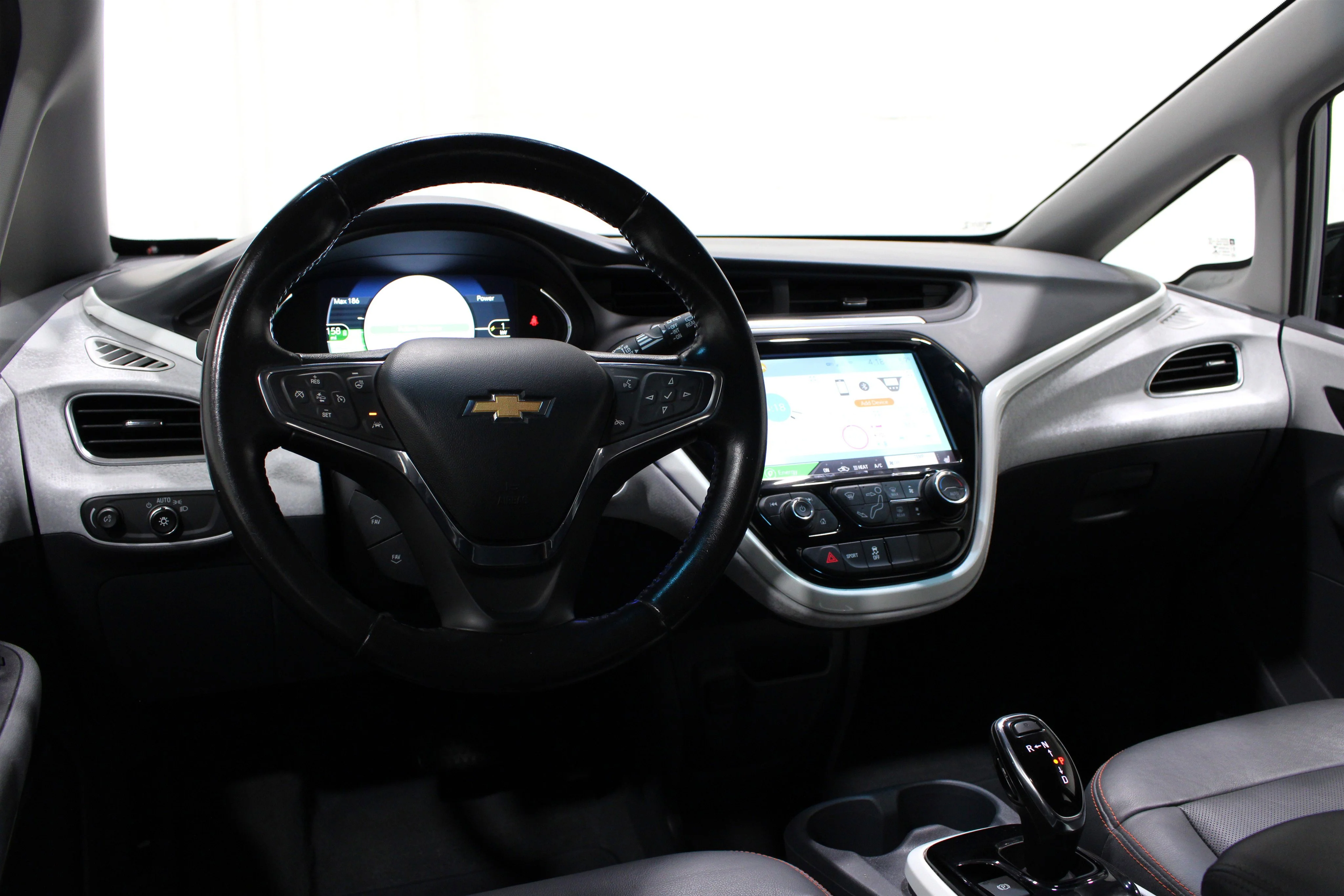 Used 2020 Chevrolet Bolt EV Premier with VIN 1G1FZ6S05L4111360 for sale in Wichita, KS
