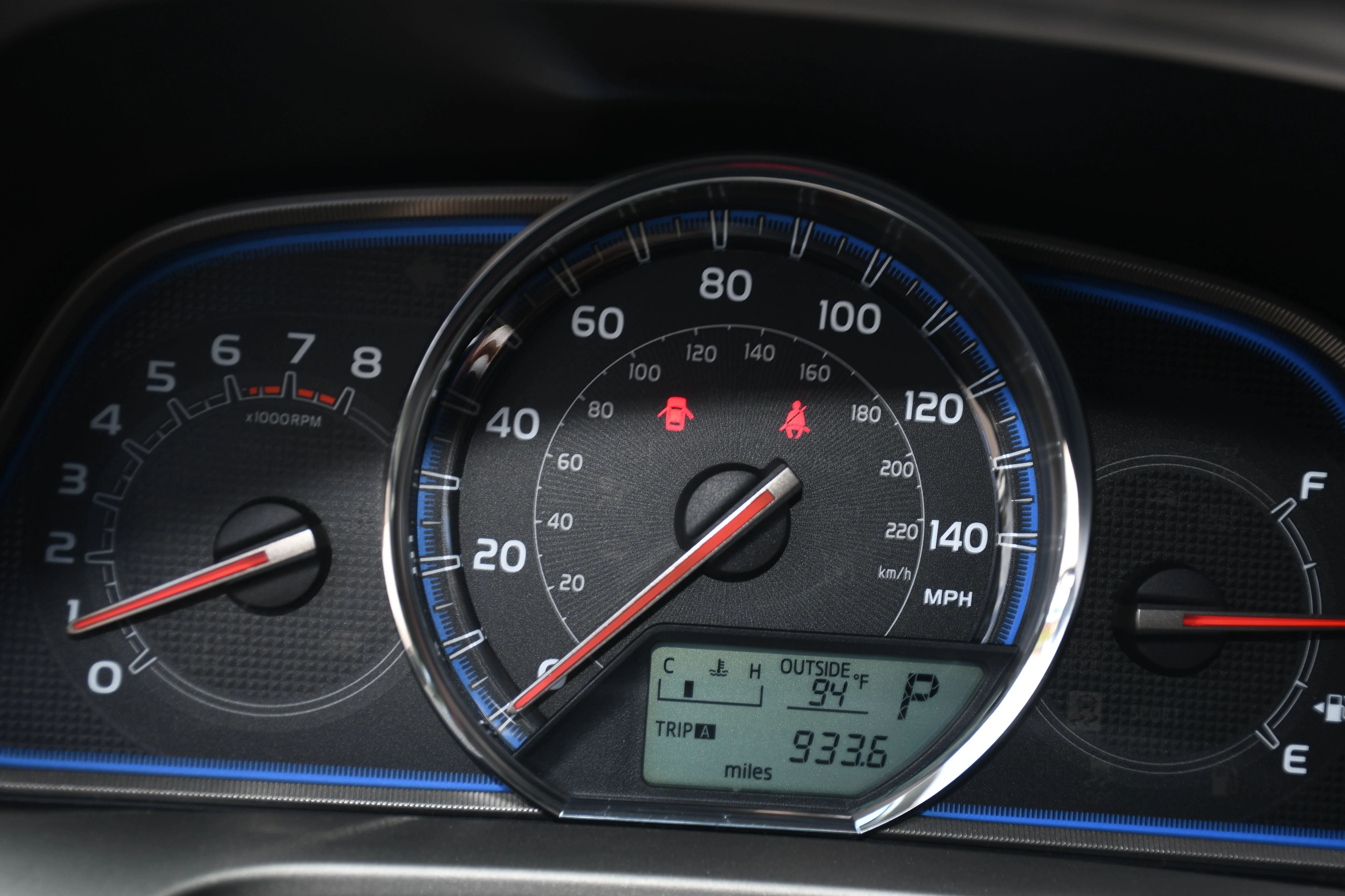 Used 2015 Red Toyota Limited image 15