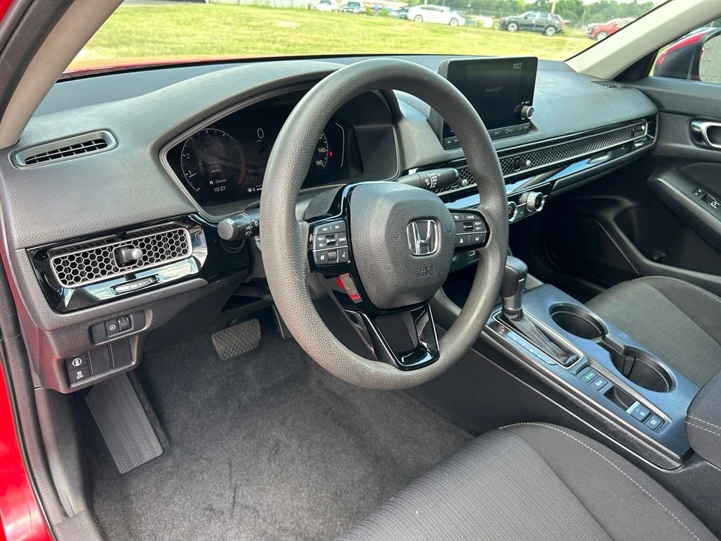 Used 2022 Red Honda LX image 16