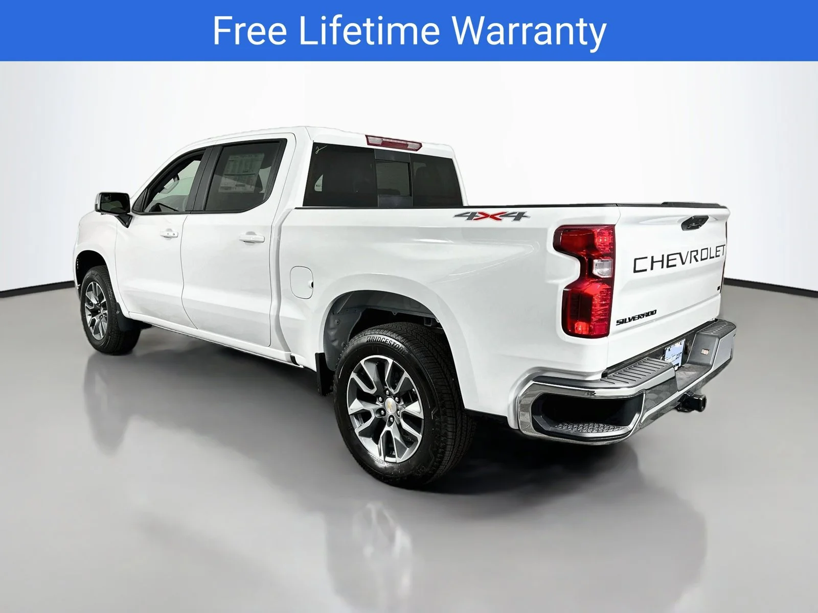 2026 Chevrolet Silverado 1500 LT - Photo 6