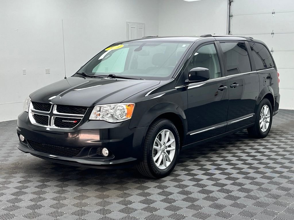 Used 2019 Dodge Grand Caravan SXT with VIN 2C4RDGCG8KR739431 for sale in Troy, OH