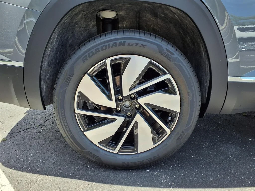 New 2026 Pure Gray Volkswagen SEL image 7