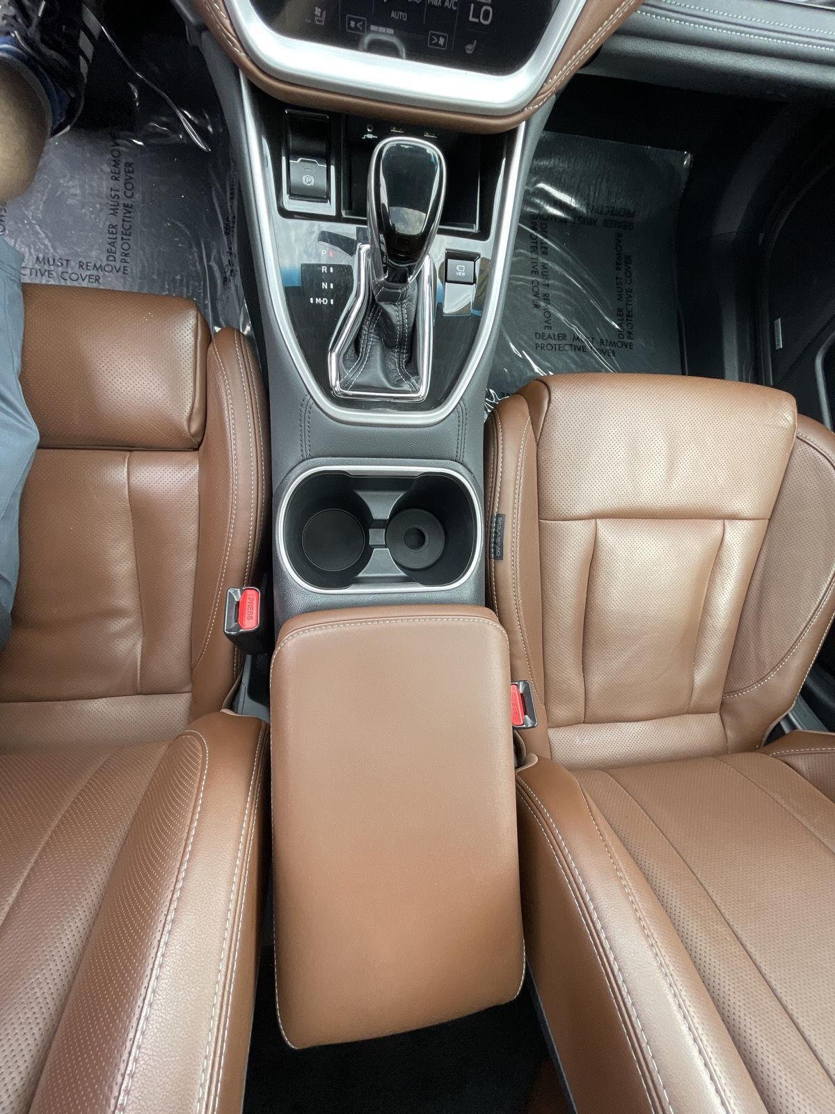 Used 2020 Autumn Green Metallic Subaru Touring image 24