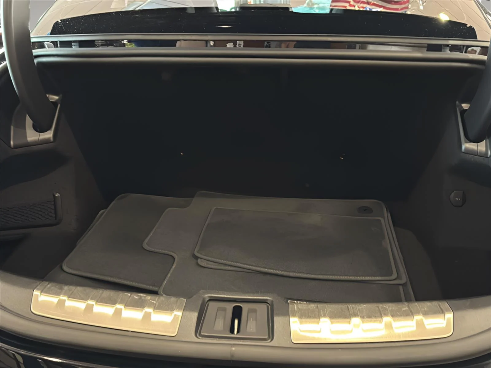 Used 2021 Black Porsche 4S image 25