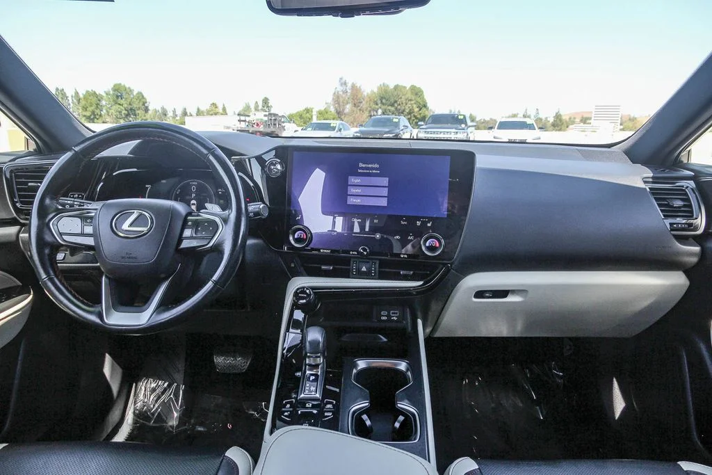 Certified Used 2024 NORI GREEN PEARL Lexus 450h+ Luxury image 13