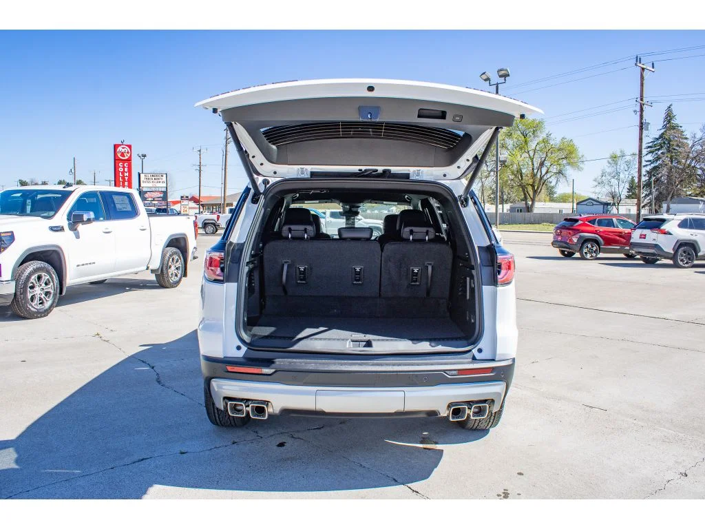 2026 GMC Acadia Elevation - Photo 10