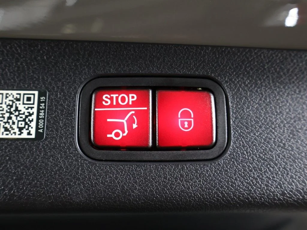 Used 2025 Alpine Grey Mercedes-Benz E 450 image 21