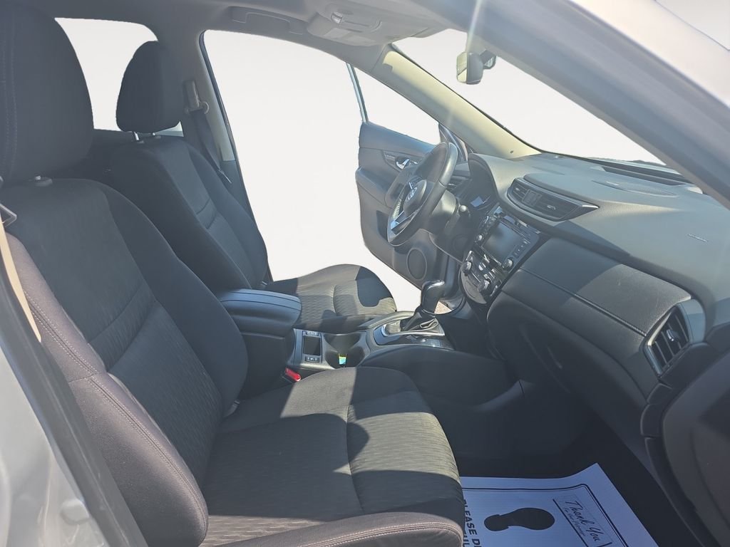 Used 2018 Silver Nissan SV image 15