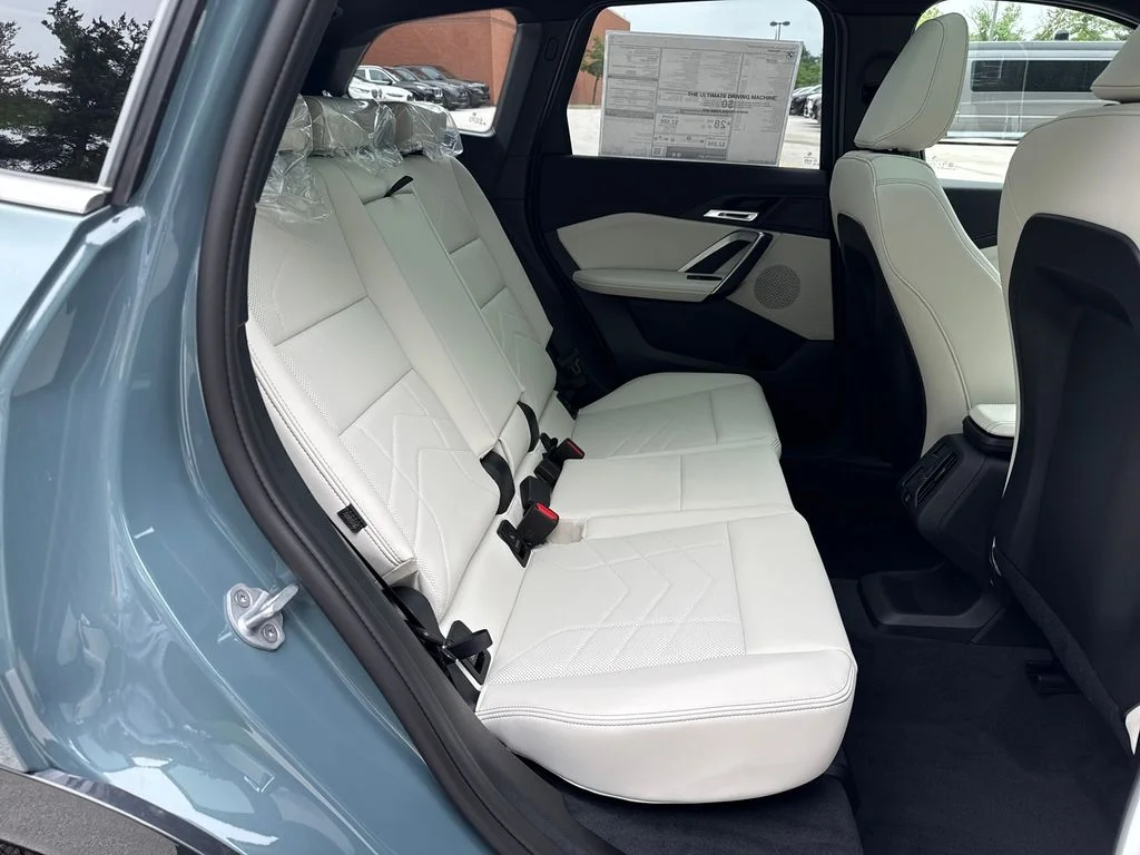 New 2026 Green BMW xDrive28i image 24