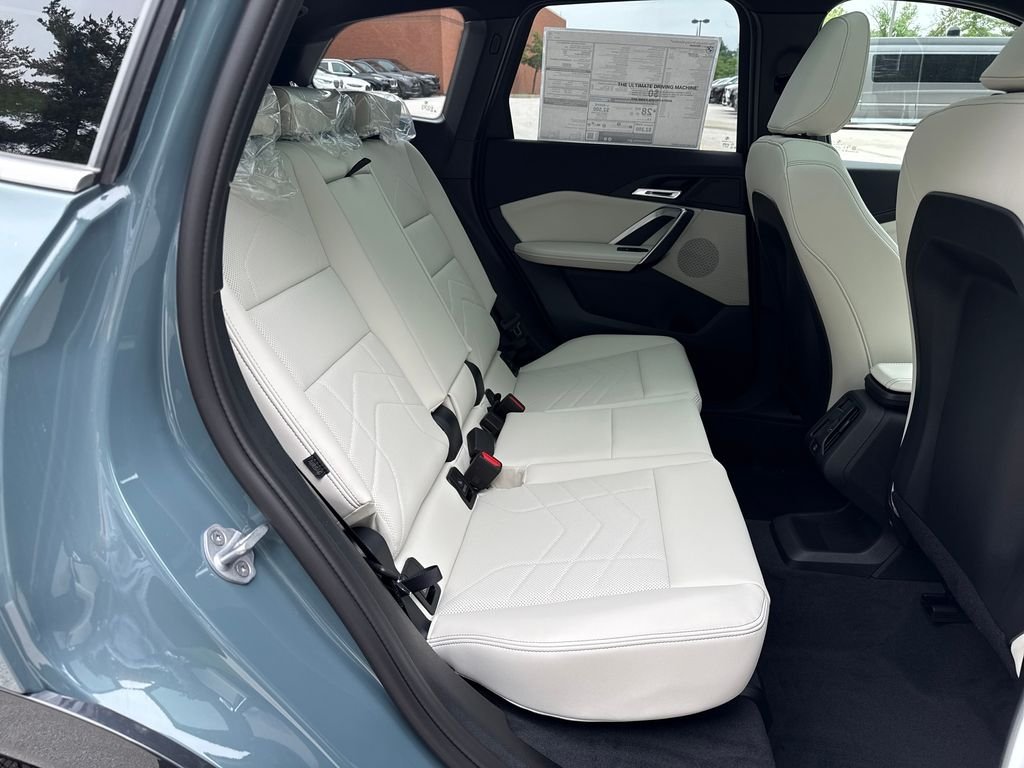 New 2026 Green BMW xDrive28i image 24