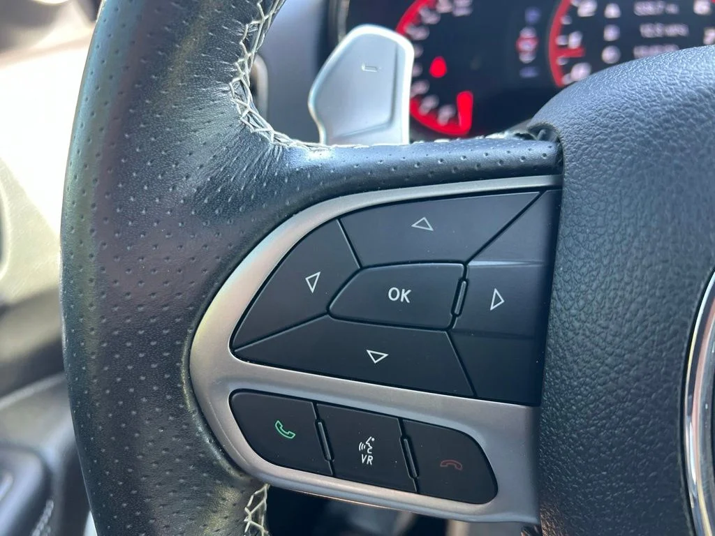 Used 2020 White Dodge SRT image 43