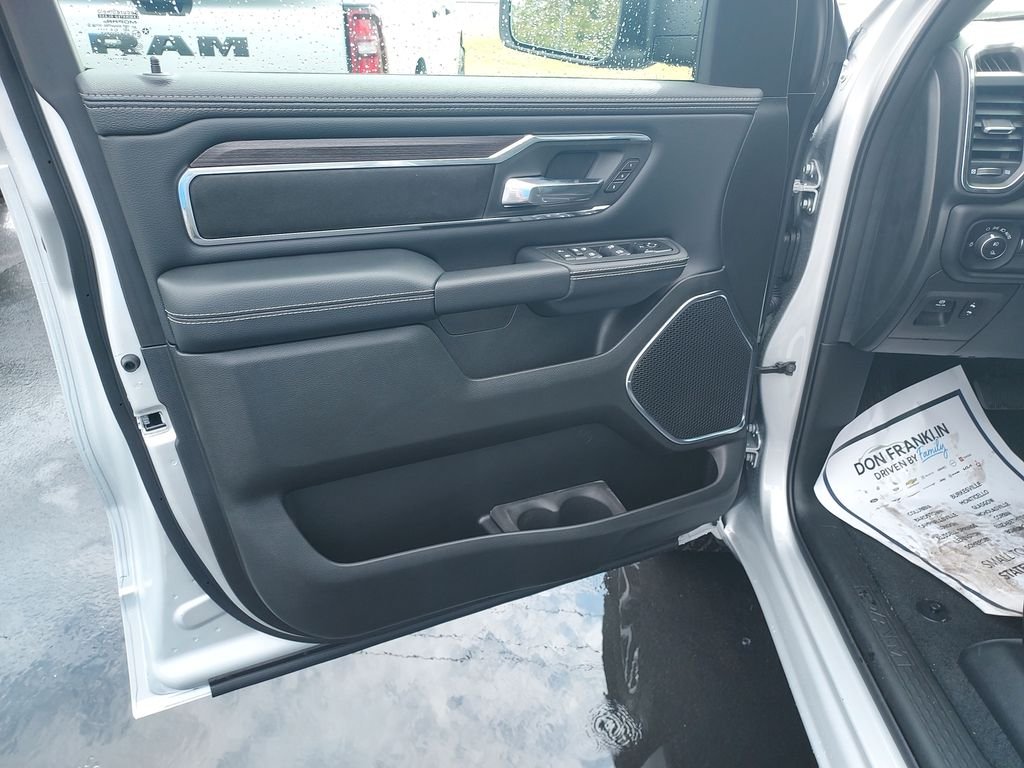 New 2027 Silver Ram Laramie image 12
