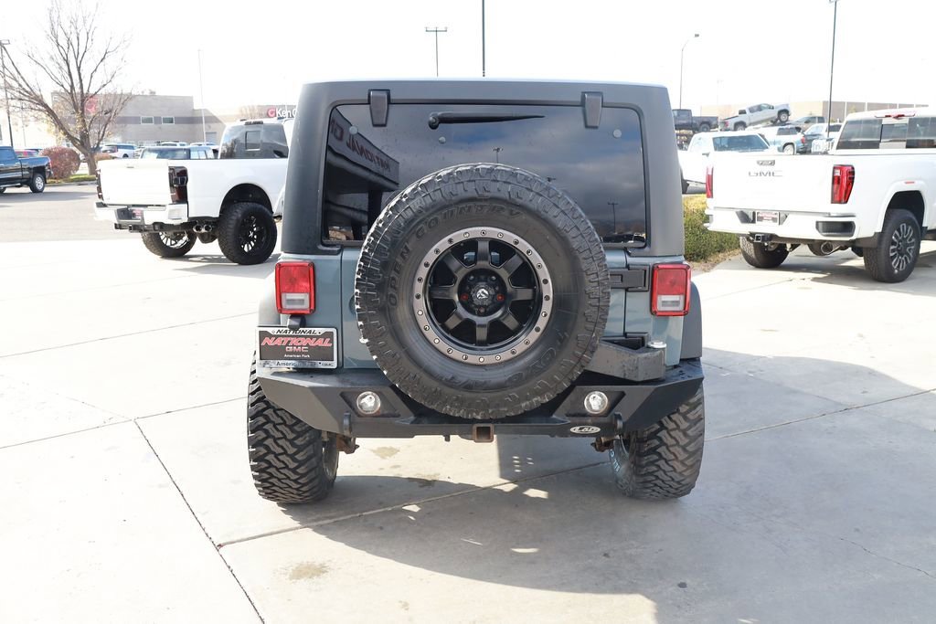 Used 2015 Anvil Clearcoat Jeep Rubicon image 5