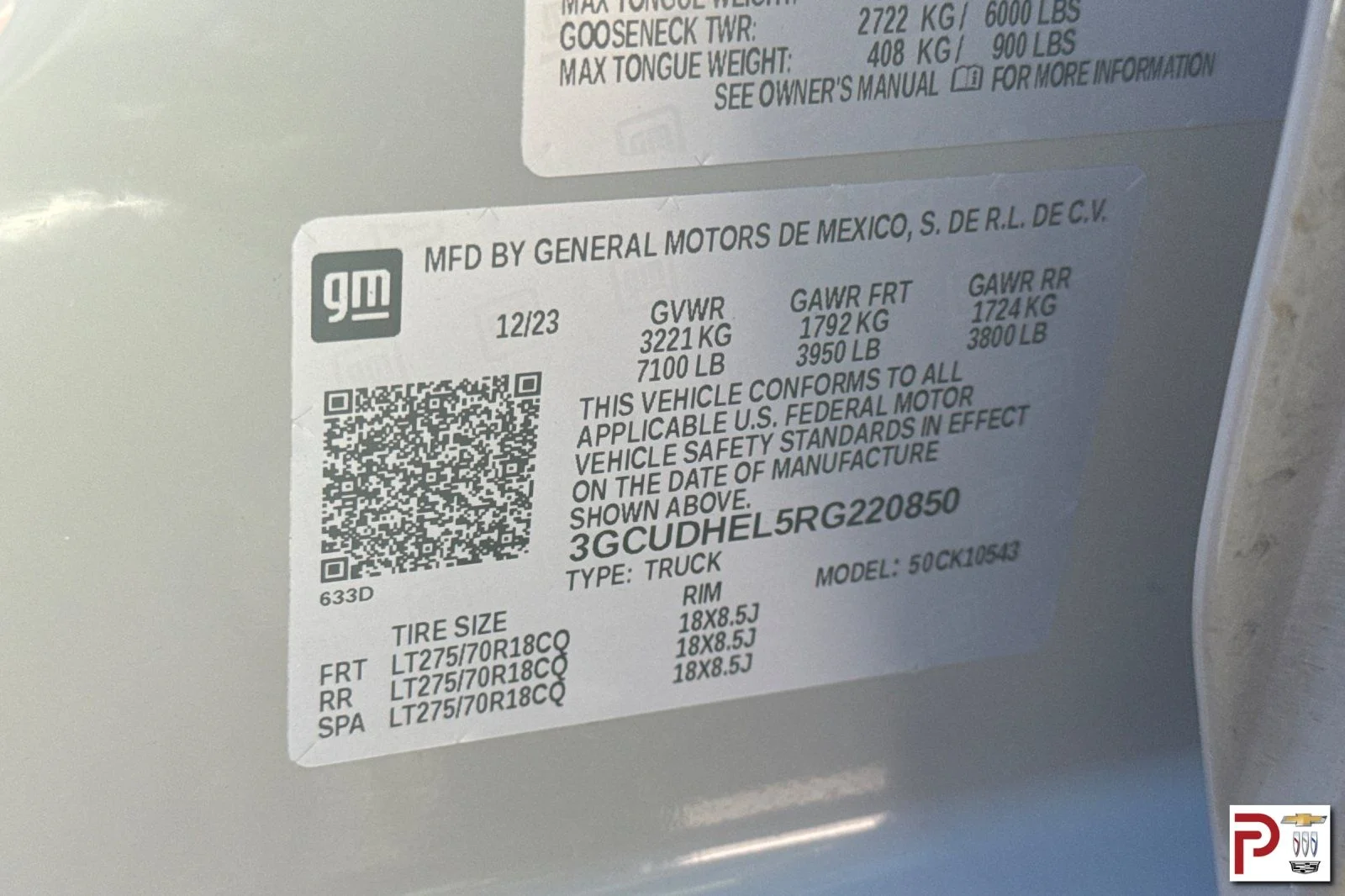 Used 2024 Gray Chevrolet ZR2 image 36