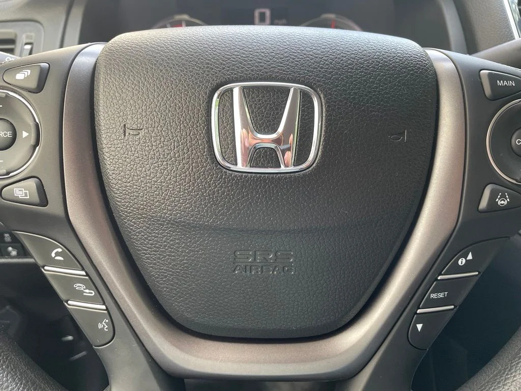Used 2021 Radiant Red Metallic II Honda AWD SPORT image 14