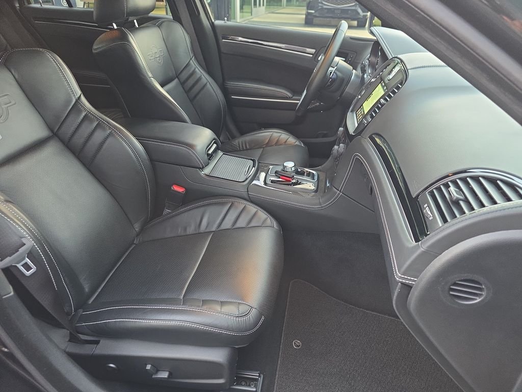 Used 2023 Black Chrysler C image 35