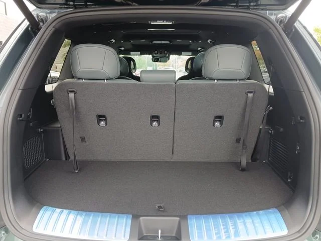 New 2027 Black Jade Green Kia X-LINE SX image 10
