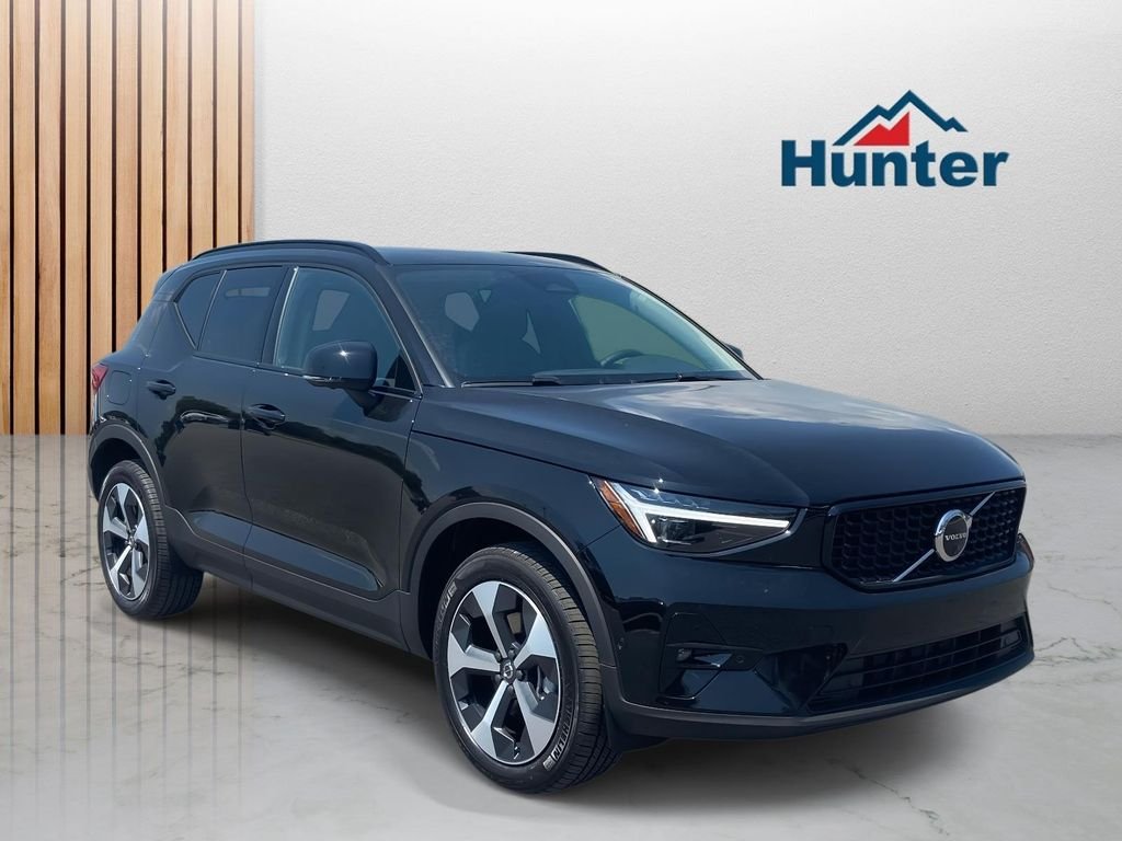 2026 Volvo XC40