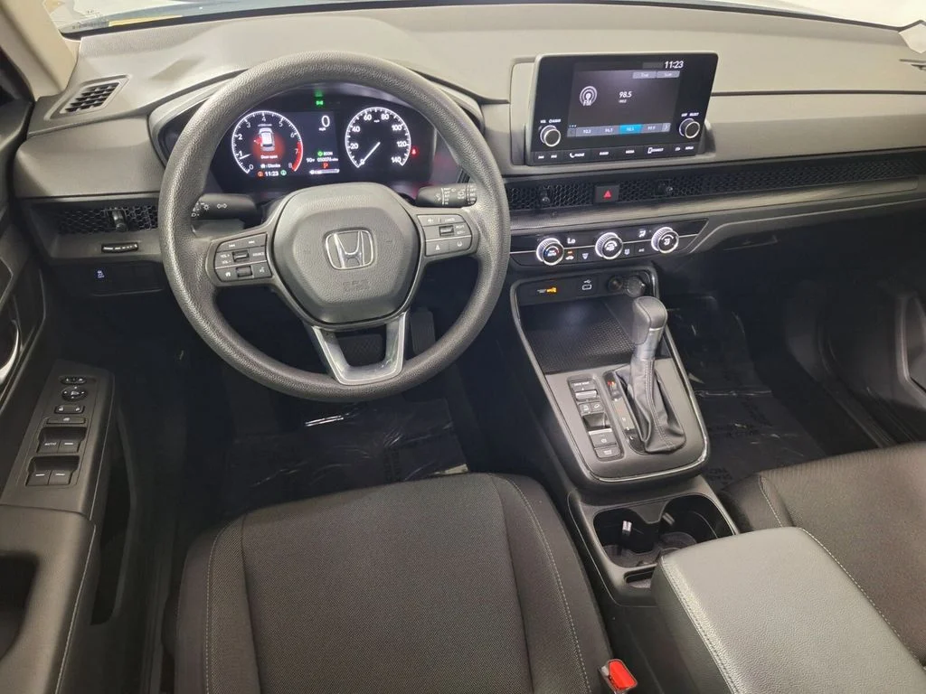 Certified Used 2025  Honda LX image 9