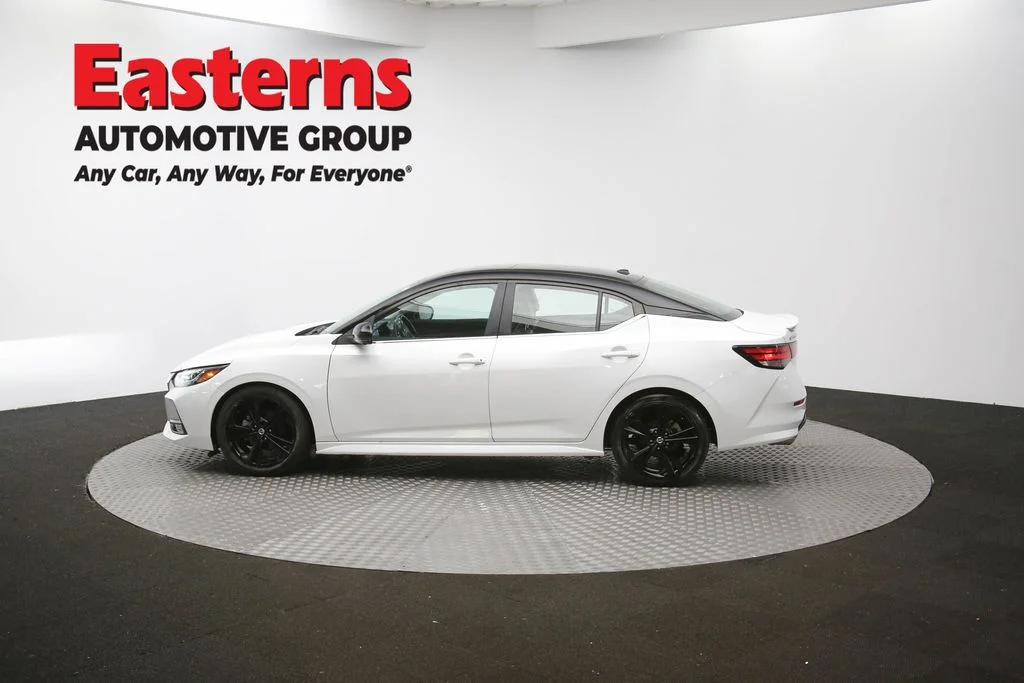 Used 2021 White Nissan SR image 58